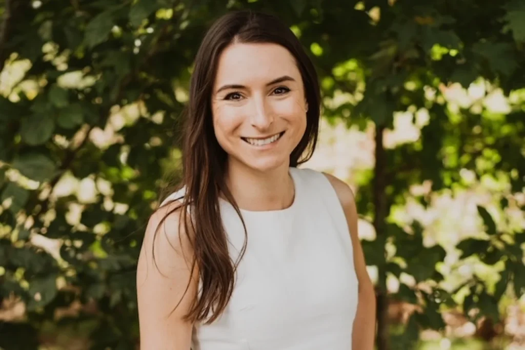 Amanda-Kelly Cofounder of Awake