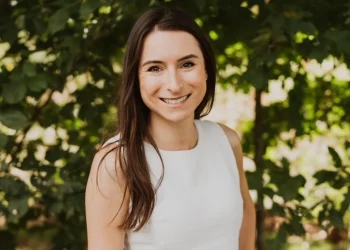 Amanda-Kelly Cofounder of Awake